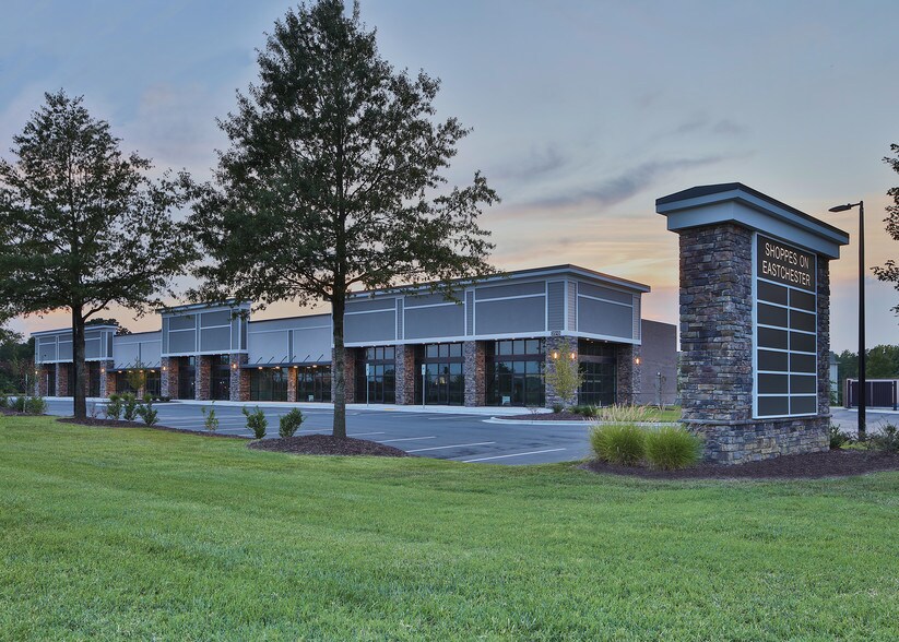 More Photos Of 2513 Eastchester Dr, High Point Storefront Retail Office For Lease