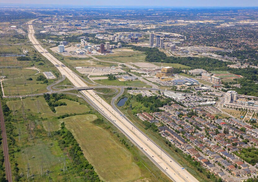 More Photos Of Greenberg Gate, Markham Land For Sale