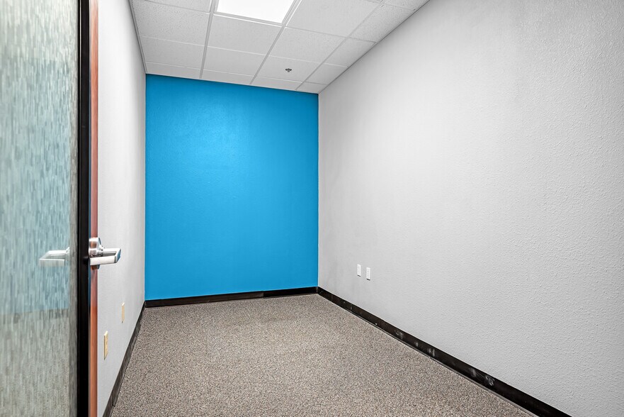 More Photos Of 9401 E Stockton Blvd, Elk Grove Office Residential For Sale