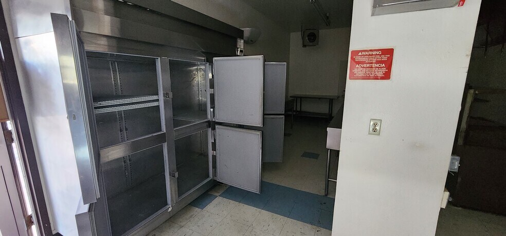 More Photos Of 1500 Avenue G, Ely Specialty For Sale