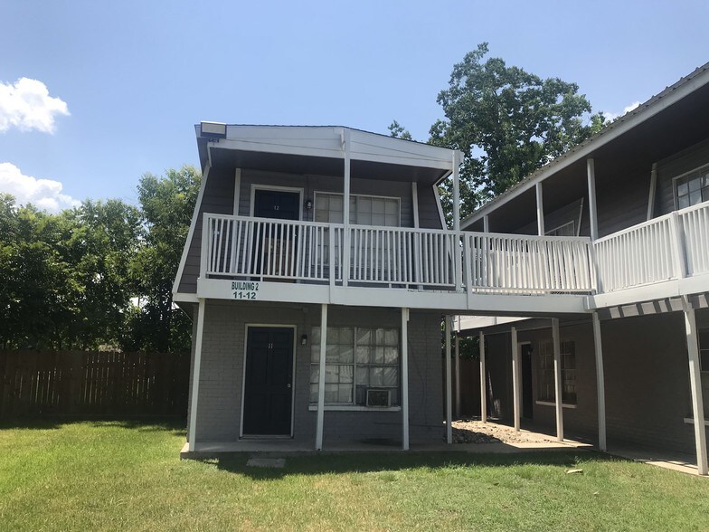 More Photos Of 2718 Violet St, Pasadena Apartments For Sale