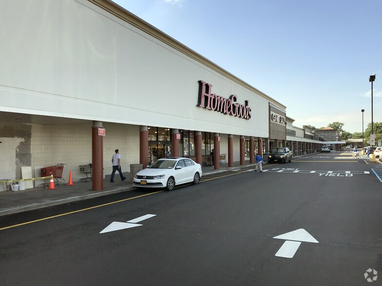 Primary Photo Of 2700-2754 Hylan Blvd, Staten Island Freestanding For Lease