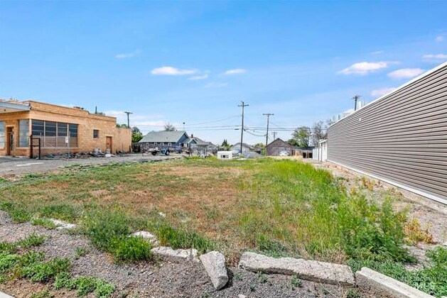 More Photos Of 1208 Main St, Buhl Land For Sale
