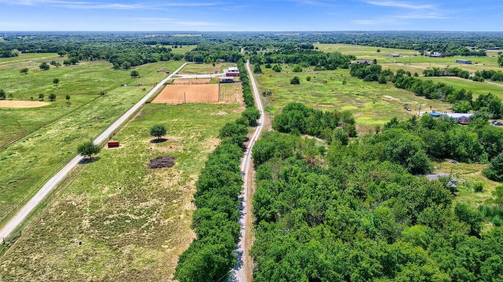 More Photos Of 2284 Dixie Rd, Sadler Land For Sale