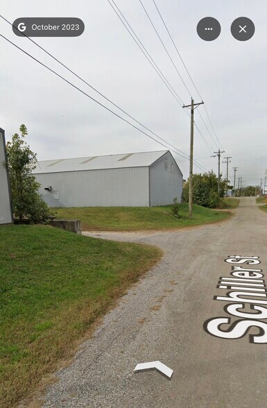 More Photos Of 6th St, Tell City Warehouse For Lease