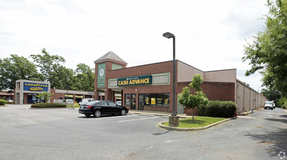 More Photos Of 4501 Williamsburg Rd, Richmond General Retail For Lease