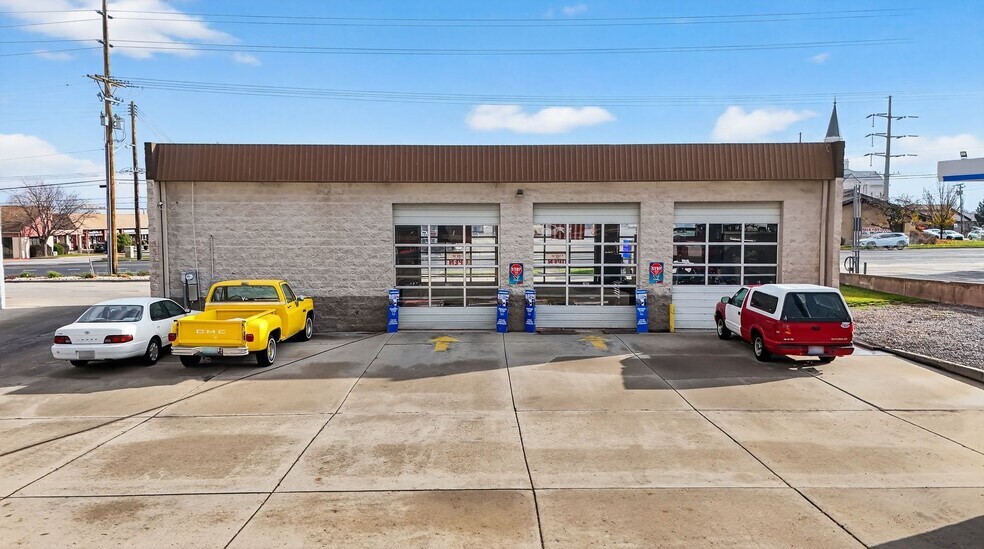 More Photos Of 4650 S Constitution Blvd, Salt Lake City Auto Repair For Sale