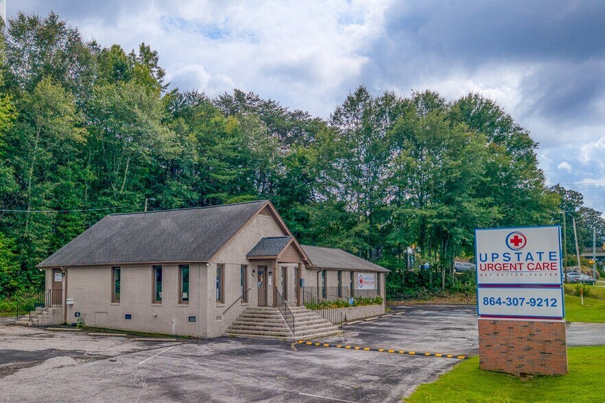 More Photos Of 807 S Pendleton St, Easley Medical For Sale