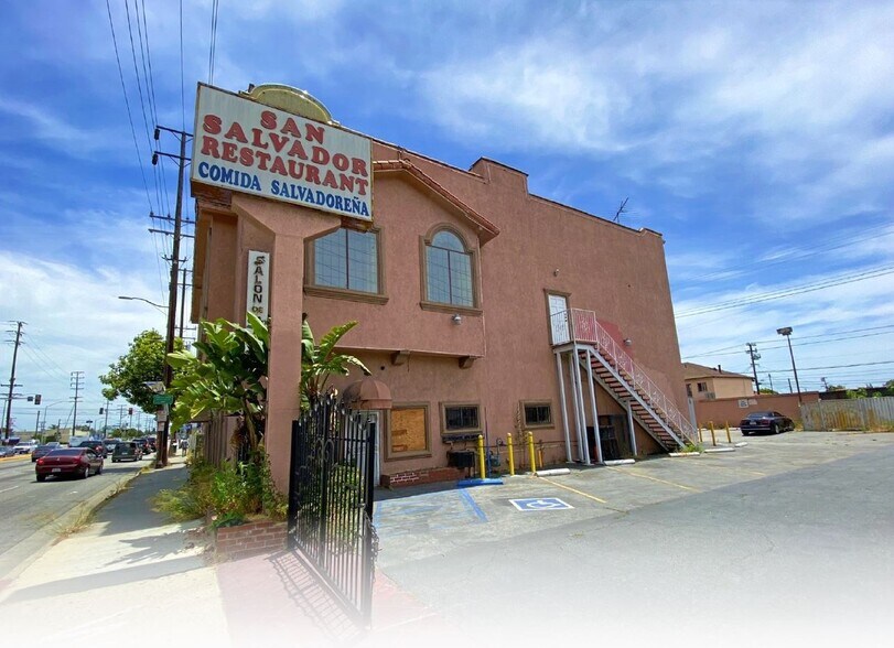 Primary Photo Of 3466 E Florence Ave, Huntington Park Restaurant For Lease
