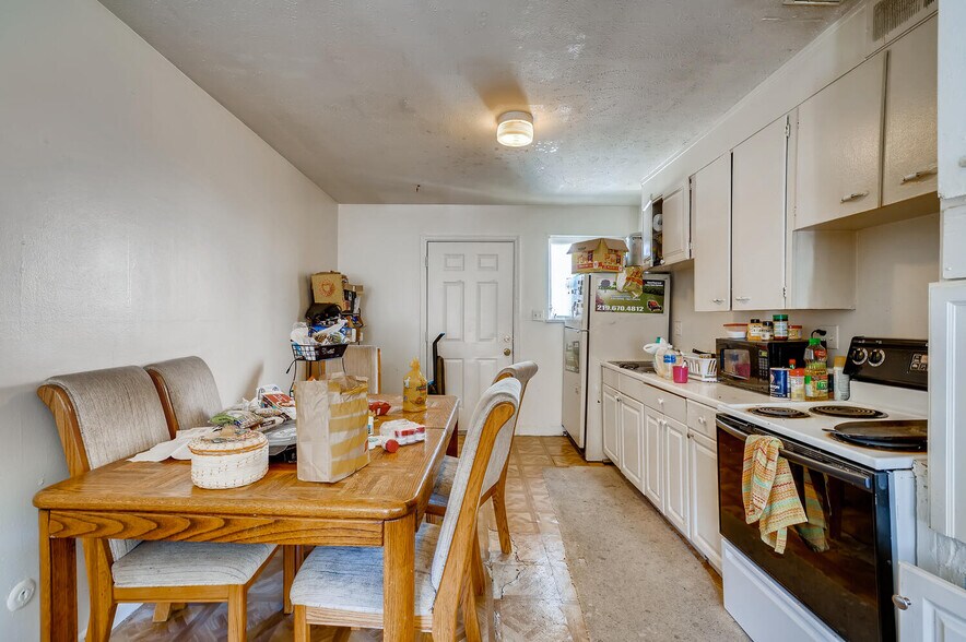 More Photos Of 1996 Akron St, Aurora Multifamily For Sale