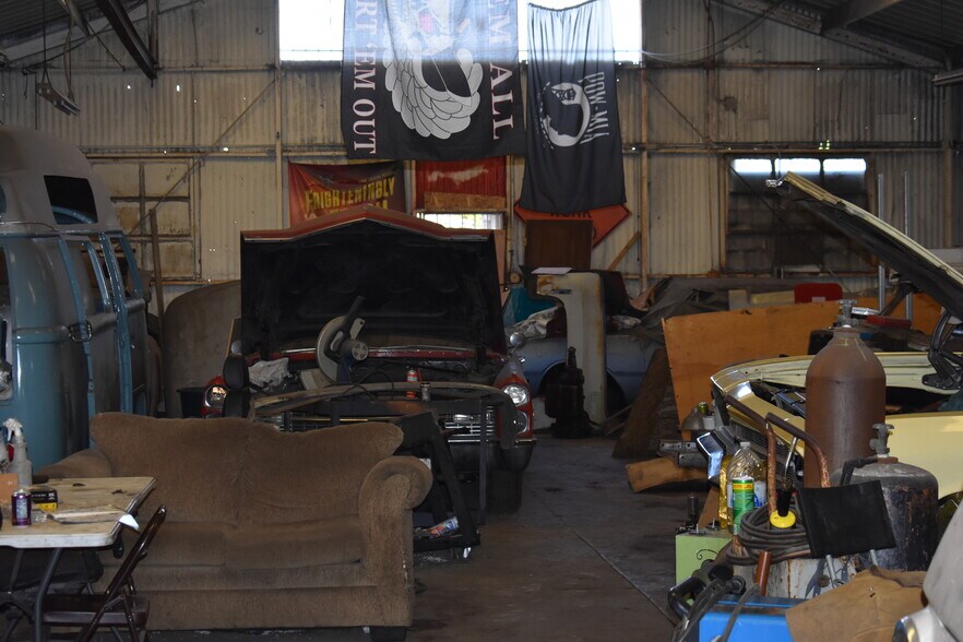 More Photos Of 7848-7856 Salt Lake Ave, Huntington Park Manufacturing For Sale