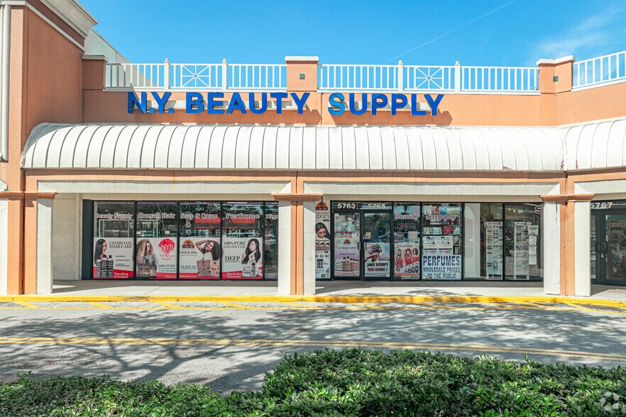 More Photos Of 5701-5881 N University Dr, Tamarac Unknown For Lease
