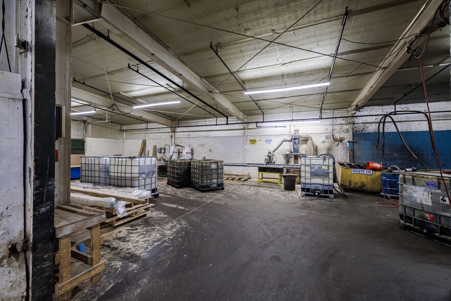 More Photos Of 100 Pixley Industrial Pky, Rochester Manufacturing For Sale