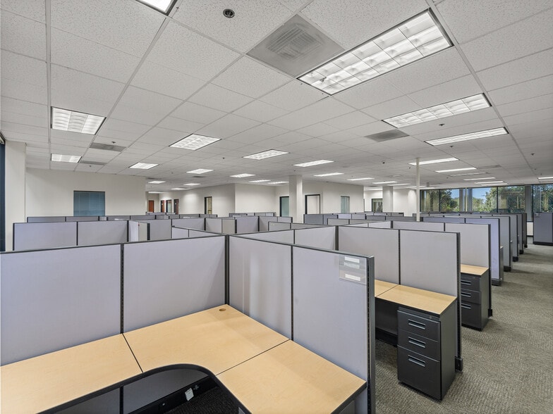 More Photos Of 2763 Camino del Rio S, San Diego Office For Sale