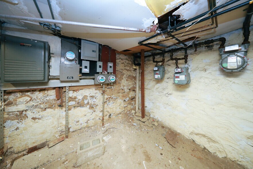 More Photos Of 4518 11th Ave, Brooklyn Storefront Retail Residential For Sale