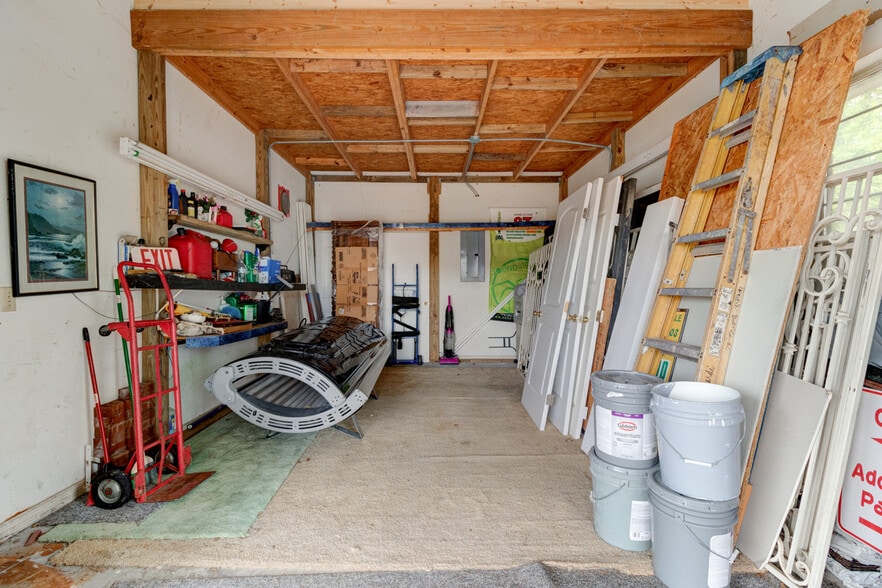 More Photos Of 2820 Howland Blvd, Deltona Storefront Retail Office For Sale