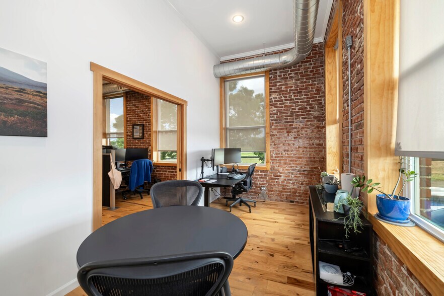 More Photos Of 13005 Lowell Blvd, Broomfield Freestanding For Sale