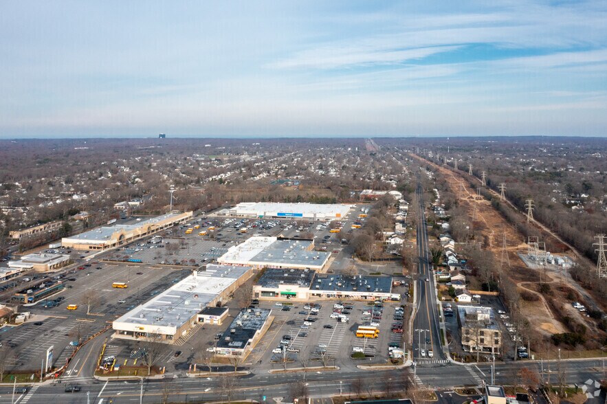 More Photos Of 1929-1953 Middle Country Rd, Centereach Unknown For Lease