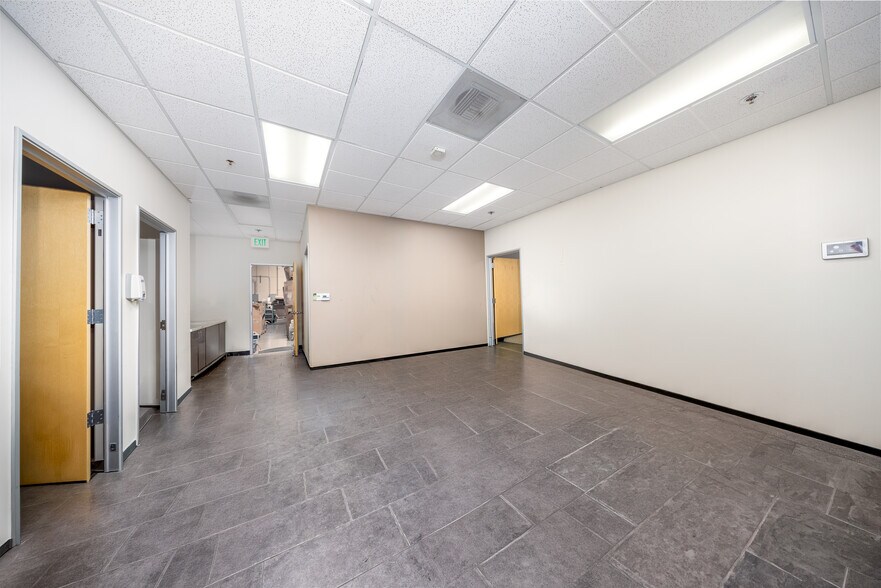 More Photos Of 201 N Corona Ave, Ontario Distribution For Sale