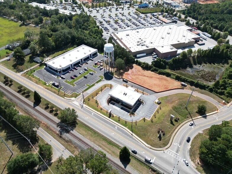 More Photos Of 3300 GA-42, Locust Grove Bank For Sale