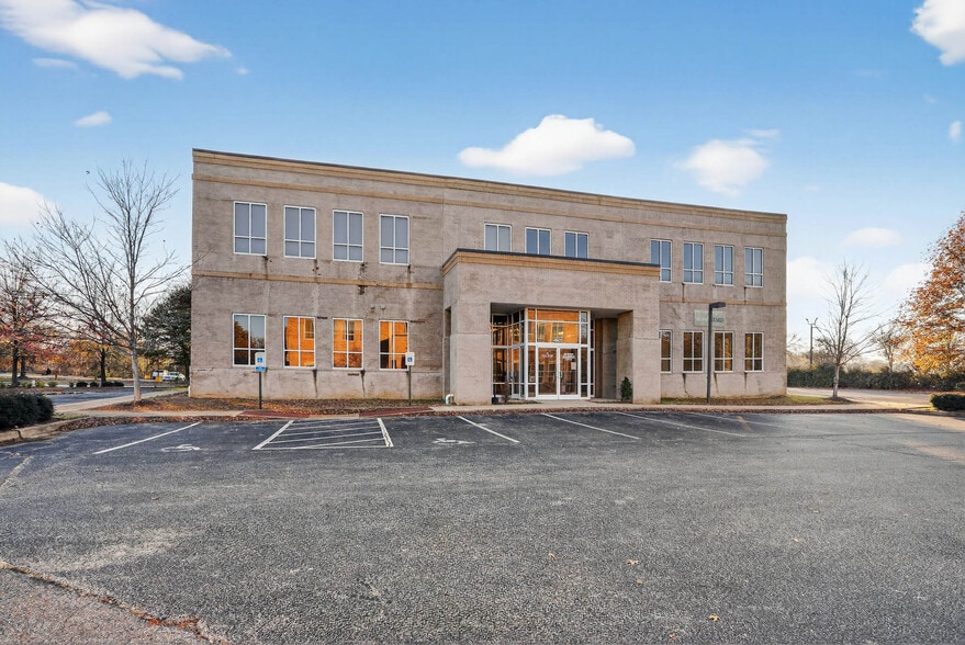 More Photos Of 7796 Wolf Trail Cv, Germantown Medical For Lease