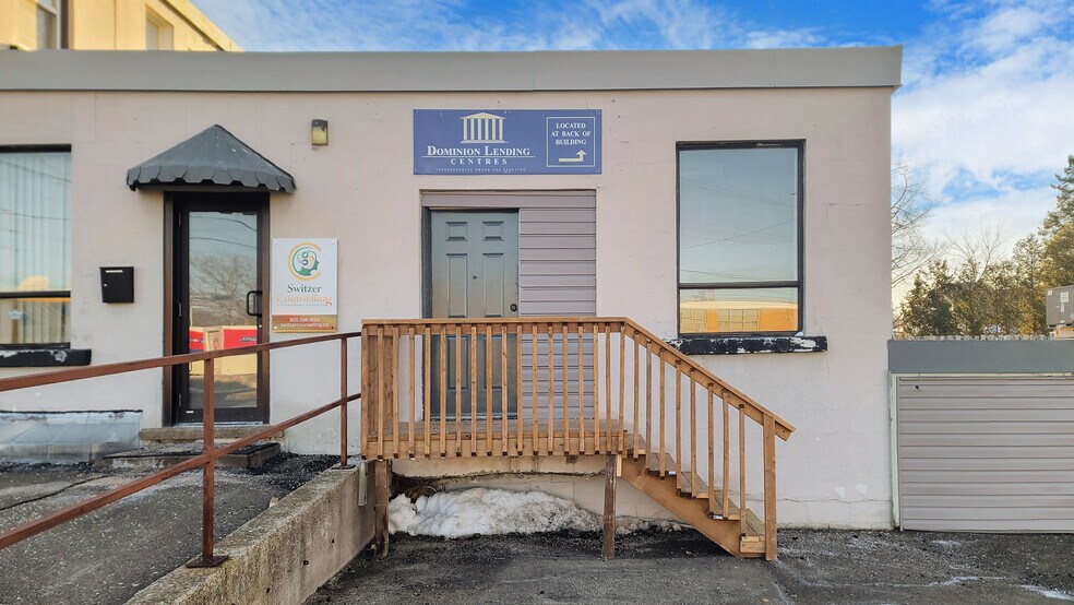 More Photos Of 116 Guelph St, Halton Hills Storefront Retail Office For Sale