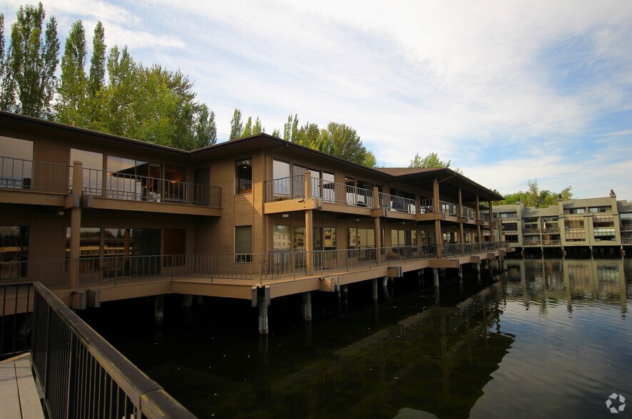 More Photos Of 9 Lake Bellevue Dr, Bellevue Office For Sale