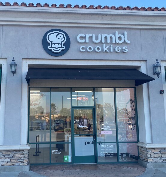 More Photos Of 27003-27103 Mcbean Pky, Valencia Unknown For Lease