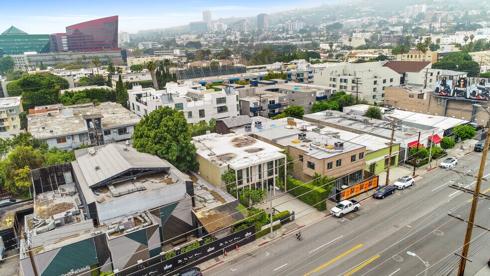 More Photos Of 651-653 N La Cienega Blvd, West Hollywood Storefront Retail Office For Sale