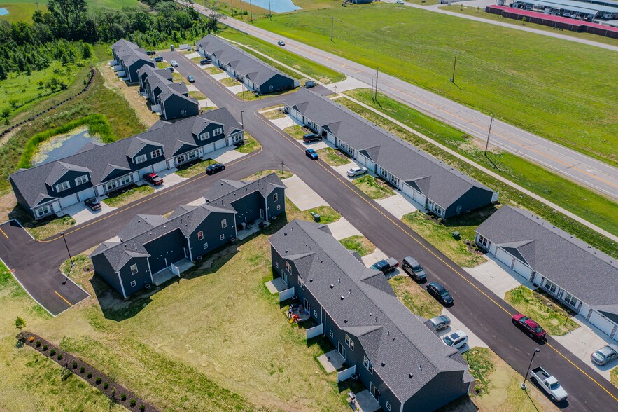 More Photos Of 13816 Illinois Rd, Fort Wayne Apartments For Sale