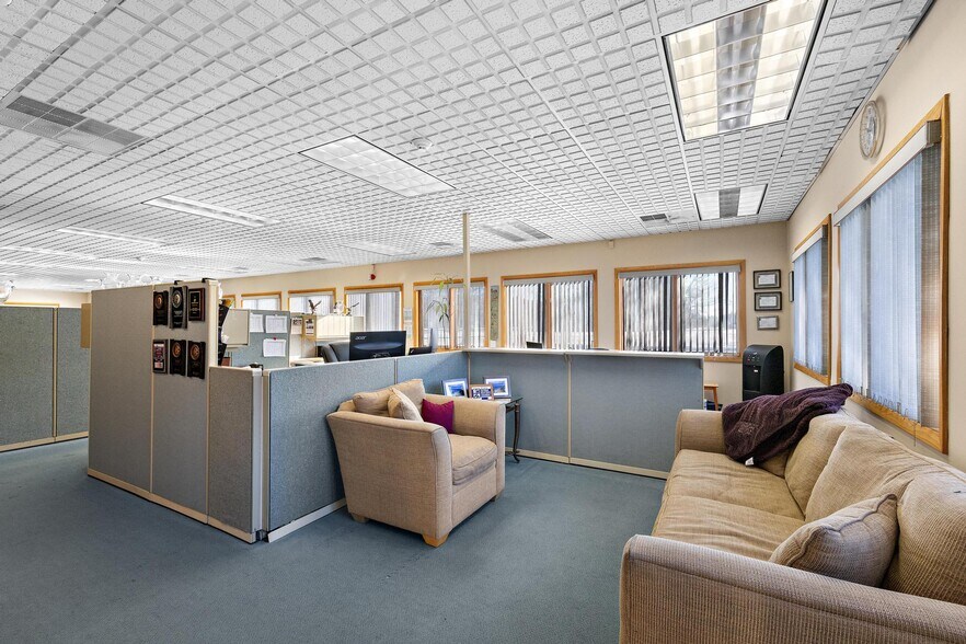 More Photos Of 675 Route 72 E, Manahawkin Office For Sale