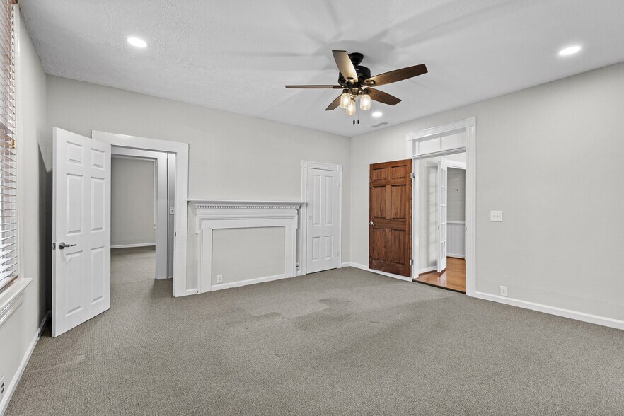 More Photos Of 90 E Moreno St, Buford Office Residential For Sale