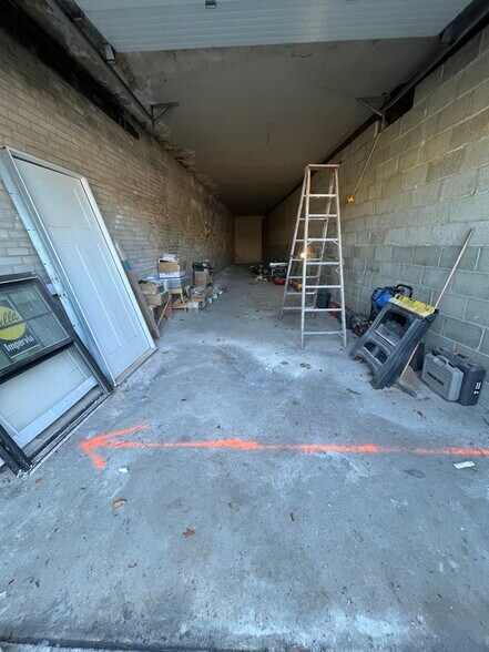 More Photos Of 90 School St, Quincy Manufacturing For Sale