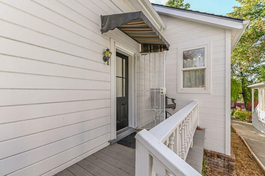 More Photos Of 68 Church Hill Rd, San Andreas Flex For Sale