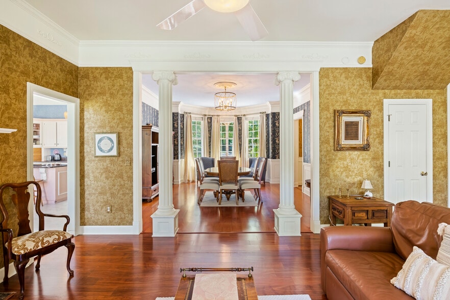 More Photos Of 3168 Stanyarne Dr, Charleston Multifamily For Sale