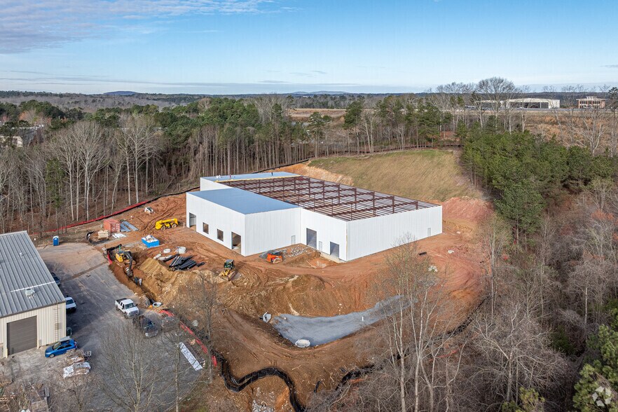 More Photos Of 129 Wes Walker Memorial Dr, Ball Ground Warehouse For Lease