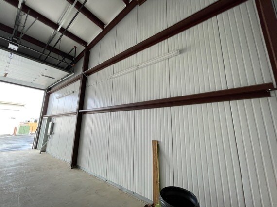 More Photos Of 3656 Stagecoach Rd, Longmont Warehouse For Lease