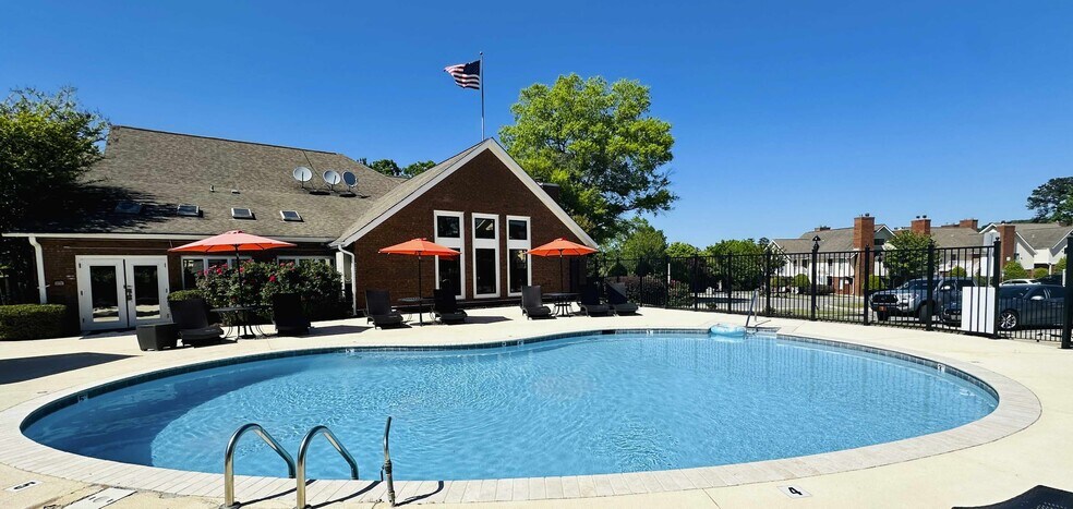 More Photos Of 3 Greenhill Pky, Birmingham Apartments For Sale