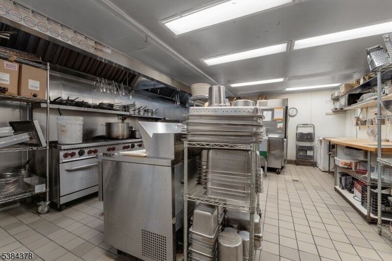 More Photos Of 92 Water St, Milford Restaurant For Sale