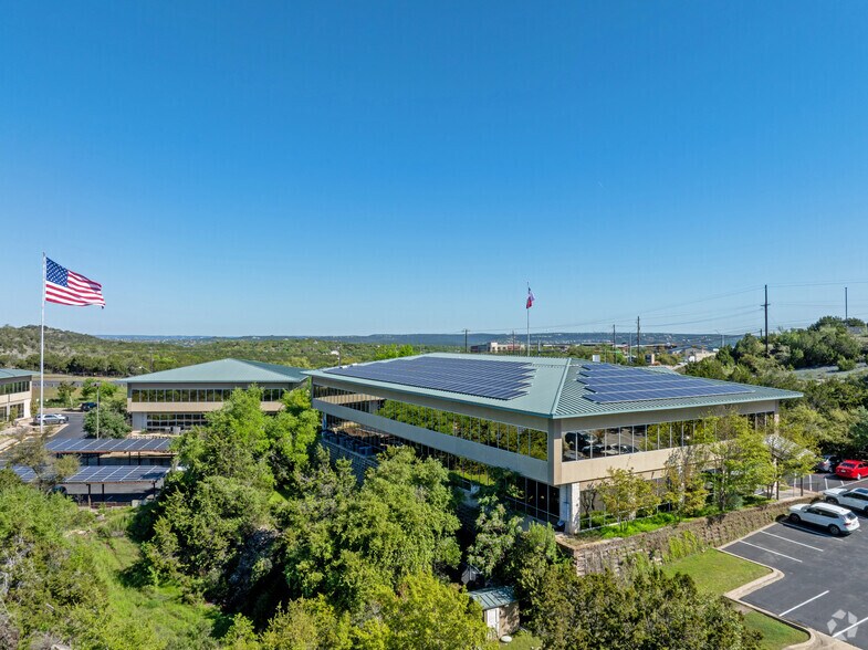 More Photos Of 9433 Bee Caves Rd, Austin Unknown For Lease