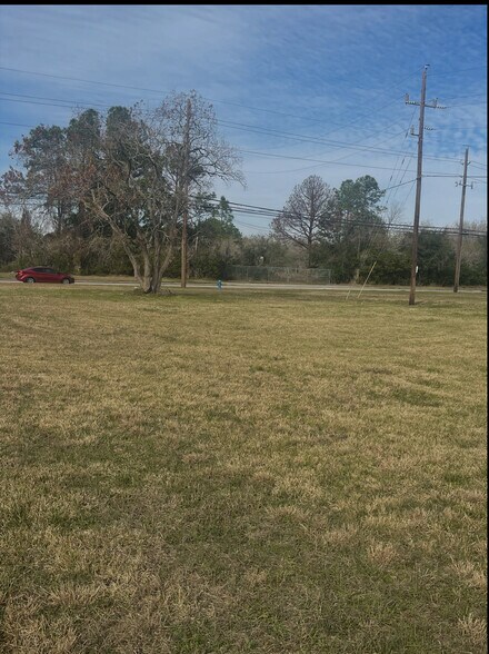 More Photos Of 1315 Houston, Humble Land For Sale