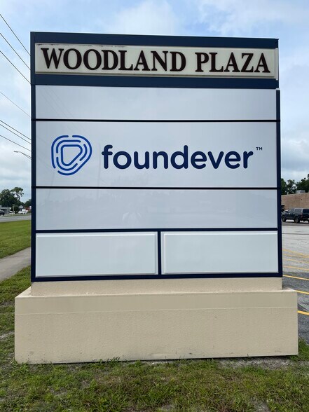 More Photos Of 1304-1398 S Woodland Blvd, Deland Unknown For Lease