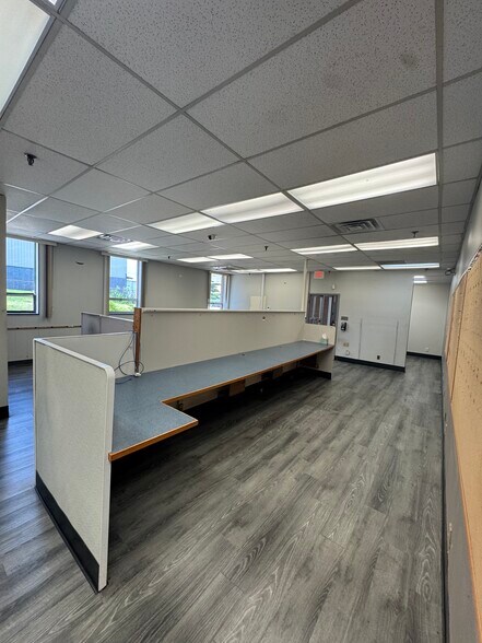 More Photos Of 350 Benigno Blvd, Bellmawr Truck Terminal For Lease