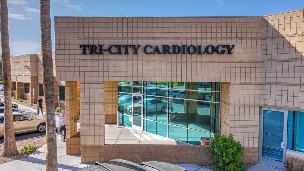 More Photos Of 1580 N Fiesta Blvd, Gilbert Office For Lease