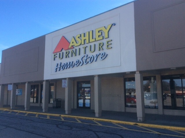 Primary Photo Of 260-280 Gihon Vlg, Parkersburg Unknown For Lease
