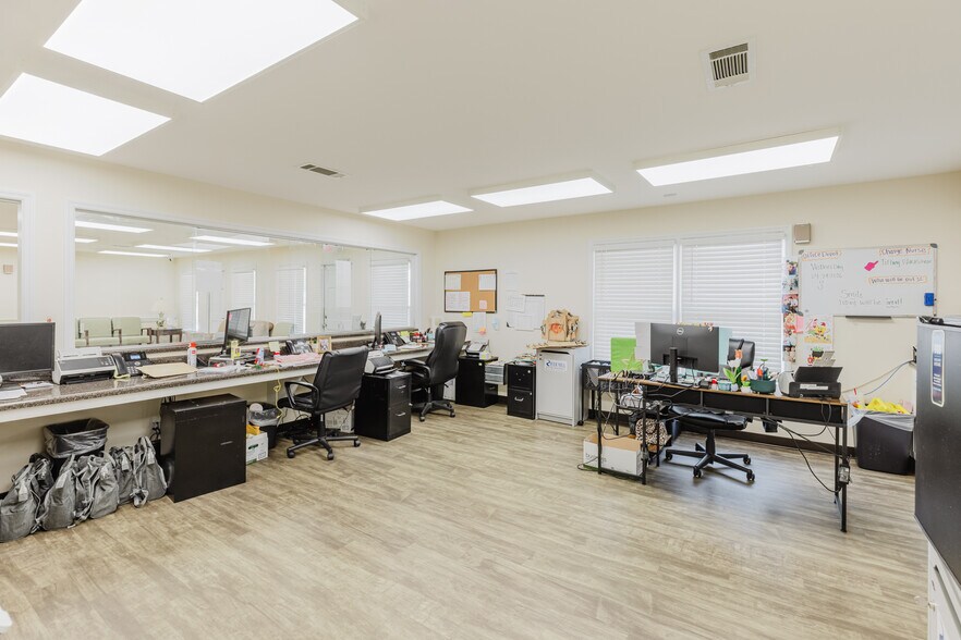 More Photos Of 412 E 4th Ave, Cordele Healthcare For Sale