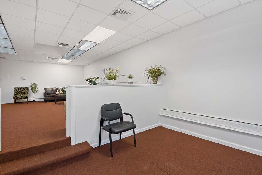 More Photos Of 721 Newark Ave, Jersey City Office For Sale