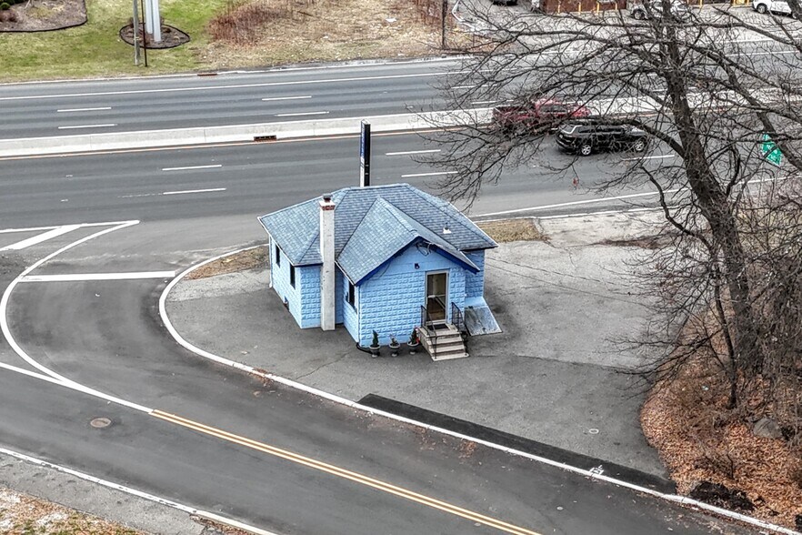 More Photos Of 1432 State Rt 23, Butler Freestanding For Lease