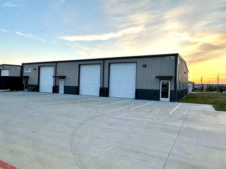 Primary Photo Of 17521 Matany Rd, Justin Light Manufacturing For Lease