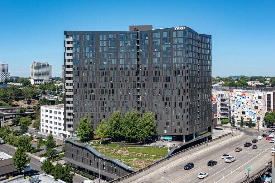 More Photos Of 22 NE 2nd Ave, Portland Apartments For Lease